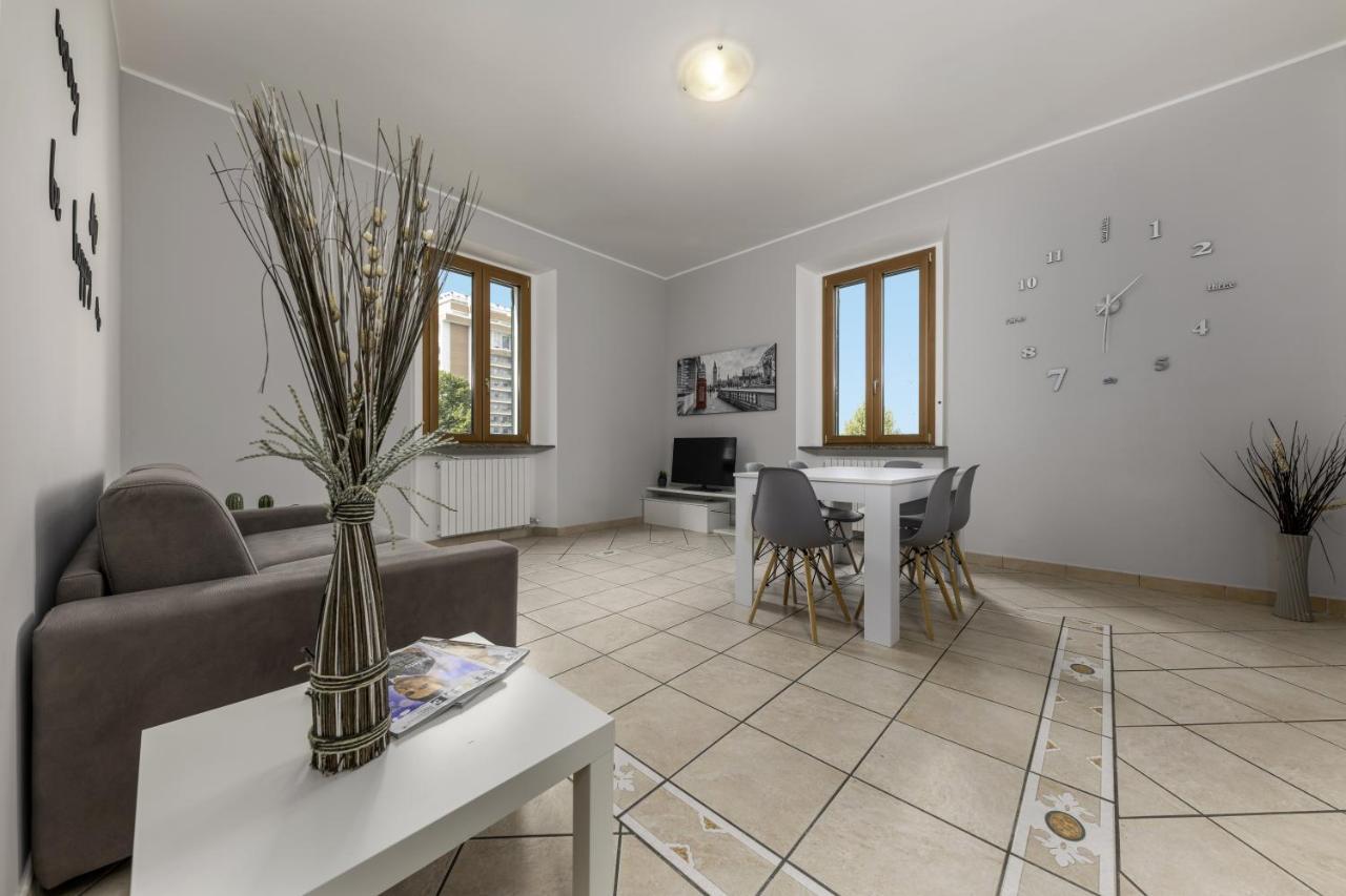 Casa da Suite Ambiziosa Sesto San Giovanni Esterno foto